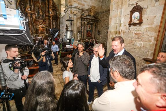 Imagen de la noticia:López Campos sitúa Galicia como epicentro audiovisual en su visita a la filmación de 
