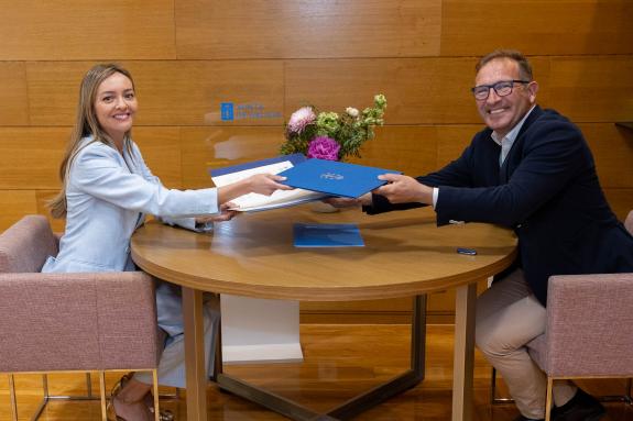 Imagen de la noticia:La Xunta apoya el Ayuntamiento de As Neves con 300.000 euros para adquirir la parcela de la futura residencia de mayores