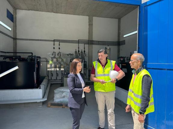 Imagen de la noticia:La Xunta completa y entrega al Ayuntamiento de Betanzos la obra de mejora del abastecimiento en el municipio