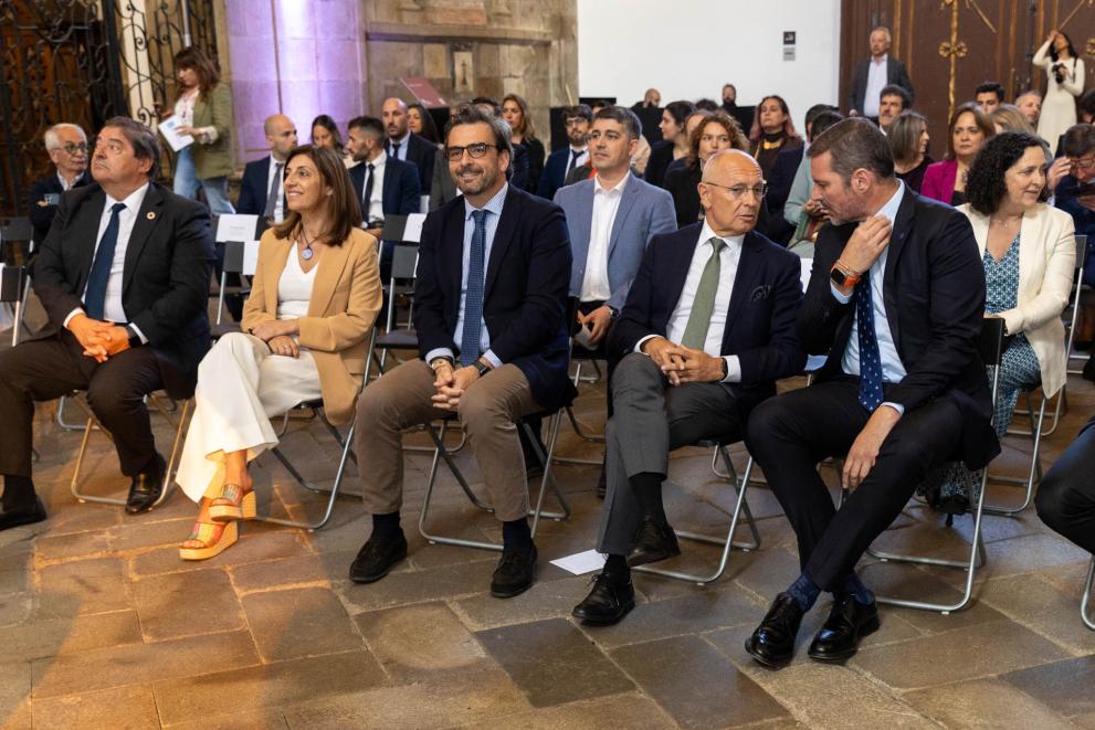 Imaxe 2 de 4 asociada á nova
