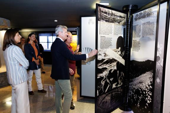 Imagen de la noticia:Rueda sitúa el Parque Nacional de las Islas Atlánticas como un activo muy importante para Galicia por sus valores naturales ...