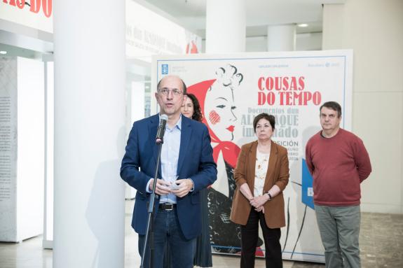 Imagen de la noticia:La Xunta divulga en una muestra en el Gaiás la importancia de los mapas meteorológicos históricos con motivo del Día Interna...
