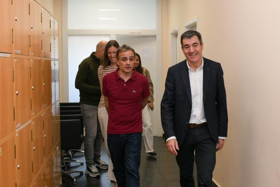 Imagen de la noticia:La Xunta inicia la ampliación del instituto Lamas de Abade y eleva la casi 6,5 M€ la inversión en obras en marcha en los cen...