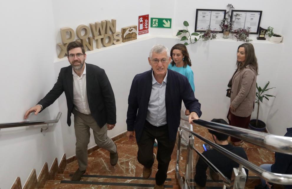 Imaxe 3 de 3 asociada á nova