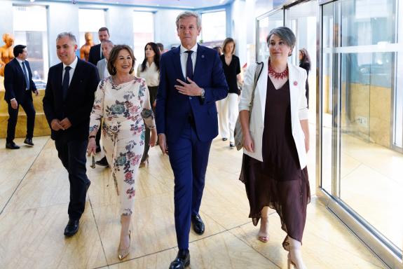 Imagen de la noticia:Rueda asiste a la XIV edición de Pontevedreses do Ano