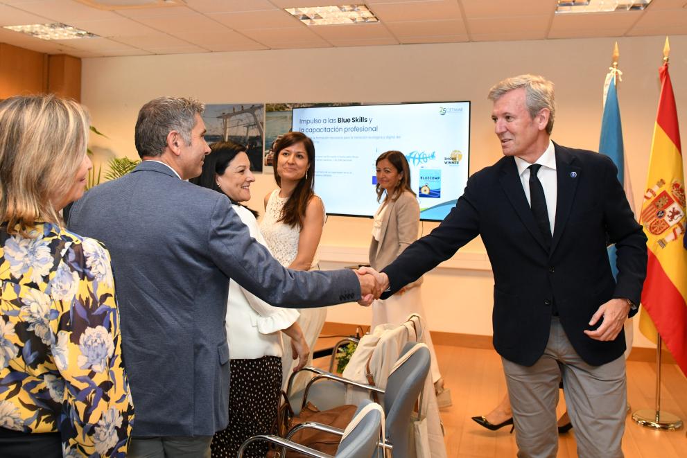 Imaxe 2 de 13 asociada á nova