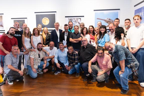 Imagen de la noticia: Rueda inaugura la II edición de la exposición de fotoperiodismo `A Galicia inédita´