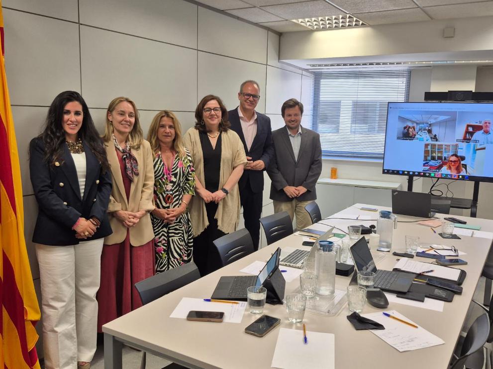 Imaxe 1 de 2 asociada á nova