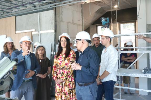 Imagen de la noticia:María José Gómez destaca que o edificio de servizos integrados da Xunta en Lalín está moi avanzado e que se atopa na súa fas...