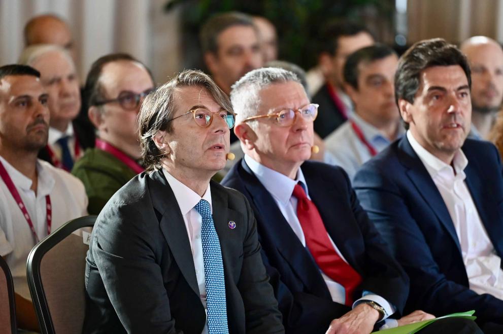 Imaxe 2 de 3 asociada á nova