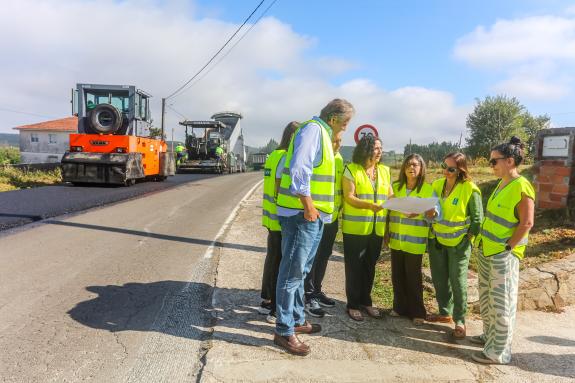 Imaxe da nova:Belén do Campo destaca o investimento de preto de 1M€ no asfaltado de varios treitos da AC-223 ao longo de máis de 13 quilómetros q...