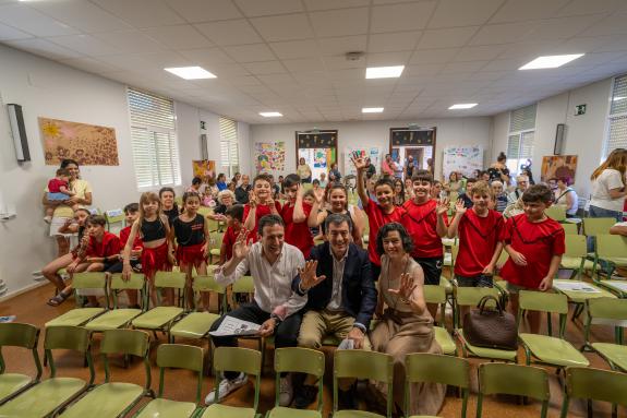 Imaxe da nova:A Xunta pecha o curso escolar en crecente e felicita ao alumnado e ao profesorado polo esforzo e dedicación durante este ano académ...