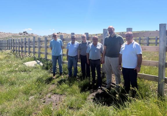 Imaxe da nova:A Consellería do Medio Rural destinou case 337.000 € a tres pasteiros en Chandrexa de Queixa e Manzaneda con actuacións en case 30 ...