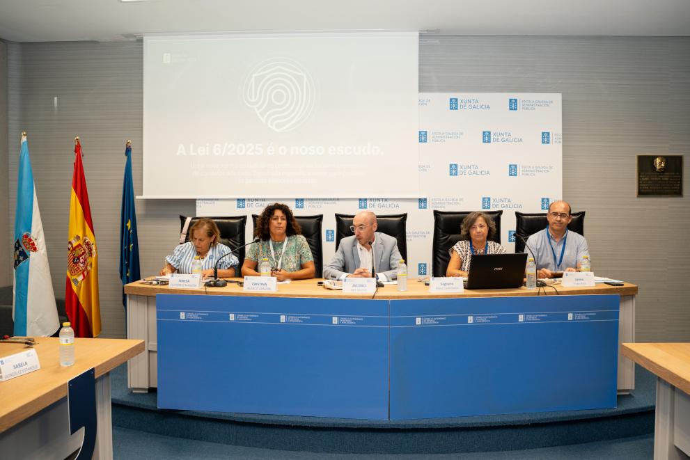 Imaxe 2 de 2 asociada á nova