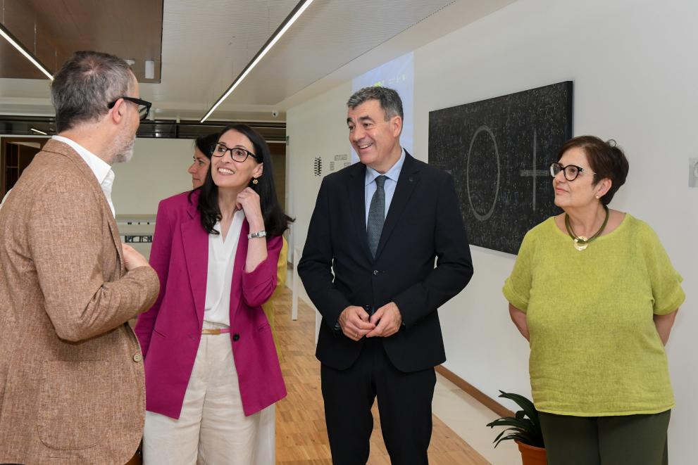 Imaxe 2 de 4 asociada á nova