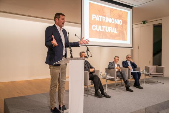 Imaxe da nova:López Campos destaca o compromiso da Xunta coa conservación dos bens eclesiásticos polo seu “alto valor artístico, cultural e histó...