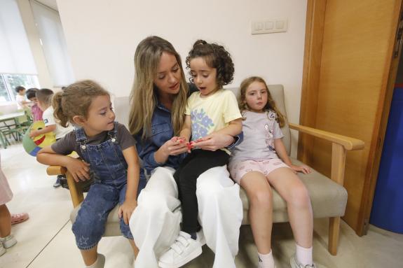Imaxe da nova:Fabiola García salienta que 200 concellos galegos impulsan este verán iniciativas de conciliación e corresponsabilidade familiar co...