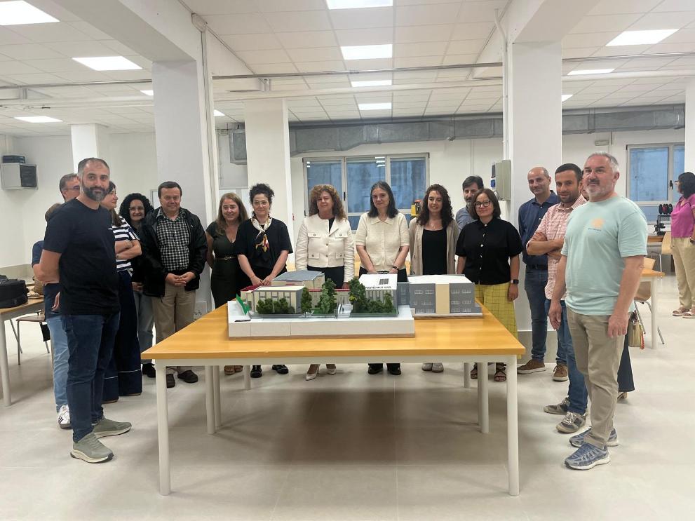 Imaxe 1 de 2 asociada á nova