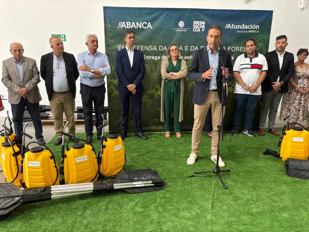 Imaxe 2 de 2 asociada á nova