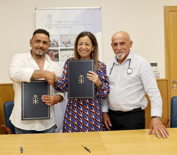 Imaxe da nova:A Xunta inviste máis de 720.000 € na enseada de San Simón coa sinatura de dous convenios de restauración marisqueira en Vilaboa e A...