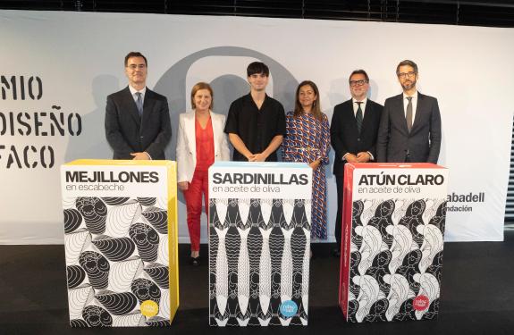 Imaxe da nova:Villaverde destaca a contribución do premio de Deseño Anfaco á promoción do talento e á innovación do sector