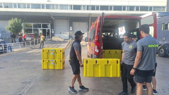Imagen de la noticia:La Xunta coordina el primer envío de ayuda humanitaria la Venezuela a través de Farmamundi y de la Cruz Roja