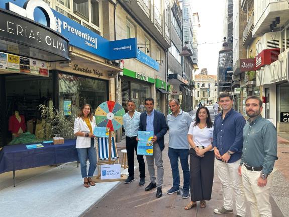Imaxe da nova:A Xunta pon en valor en Pontevedra o papel dos Centros Comerciais Abertos na dinamización do comercio local