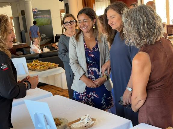 Imaxe da nova:Villaverde resalta a importancia de achegar o mar aos máis novos durante a presentación do Vigo SeaFest 2026