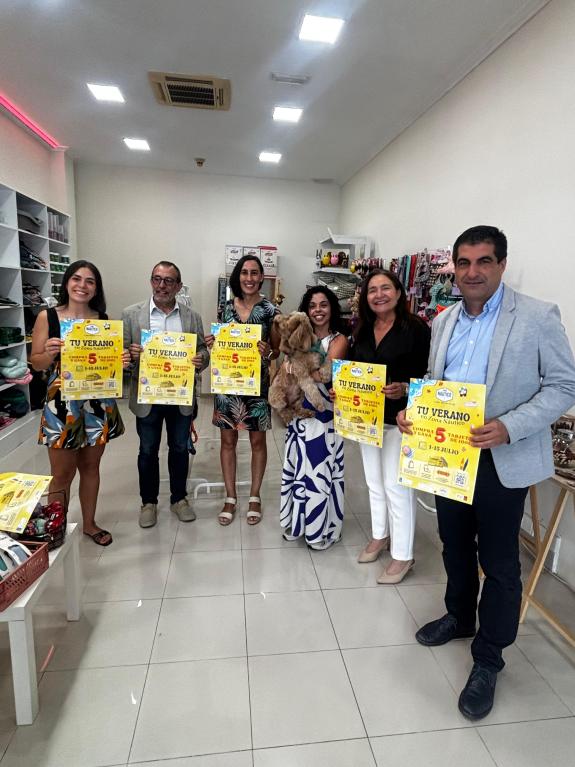 Imaxe da nova:A Xunta apoia en Vigo a campaña ‘O teu verán en Zona Náutico’ no marco das axudas aos centros comerciais abertos para impulsar o co...