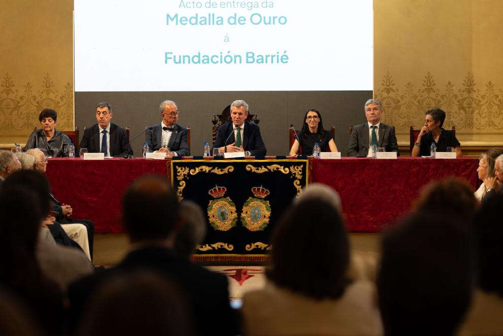 Imaxe 7 de 9 asociada á nova