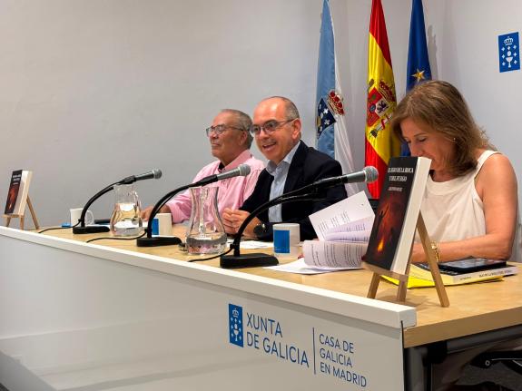 Imaxe da nova:A Casa de Galicia en Madrid acolle a presentación de “Hijo de la roca y el fuego”, a última novela de Jacinto Ruiz