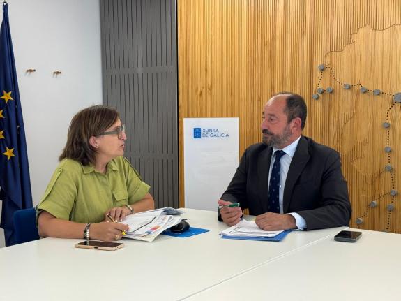 Imaxe da nova:Turismo de Galicia e o Concello de Oímbra analizan a mellora de recursos turísticos locais e da seguridade dos peregrinos da Vía da...
