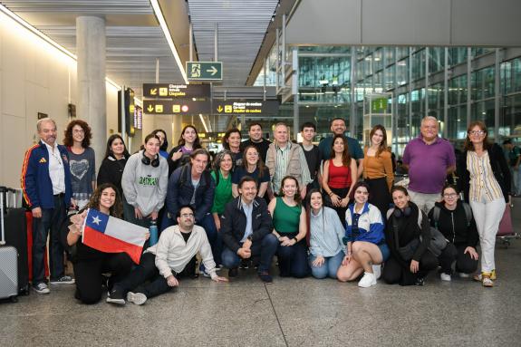 Imaxe da nova:A Xunta recibe aos participantes da nova edición do programa Escolas Abertas enfocado a difundir a cultura galega no exterior