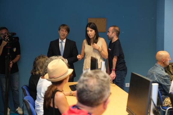 Imaxe da nova:A Xunta destaca a aposta pola capacitación dixital para reducir fendas e contribuír a unha sociedade máis preparada para afrontar o...
