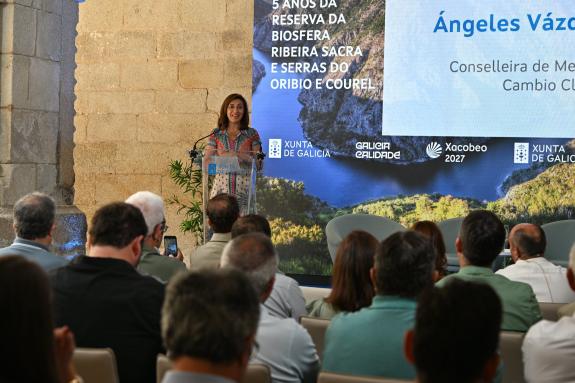 Imagen de la noticia:La Xunta pone en valor el modelo de desarrollo sostenible de la Reserva de la biosfera de A Ribeira Sacra, donde se invirtie...