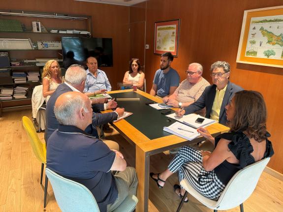 Imaxe da nova:A Xunta defende o aval xudicial á xestión das Fragas do Eume e estudará vías para facilitar a coexistencia dos intereses privados c...