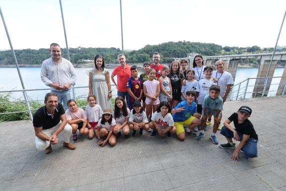Imaxe da nova:A Xunta organiza este verán en Portomarín campamentos de aventura con 250 prazas para nenos e nenas de 9 a 11 anos