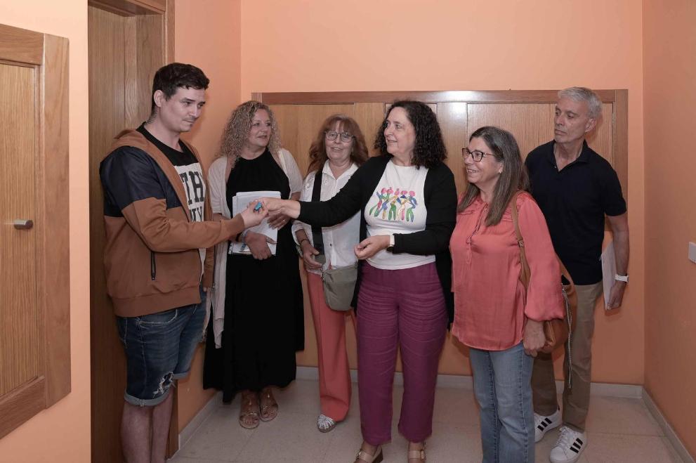 Imaxe 2 de 7 asociada á nova