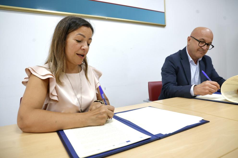 Imaxe 1 de 2 asociada á nova