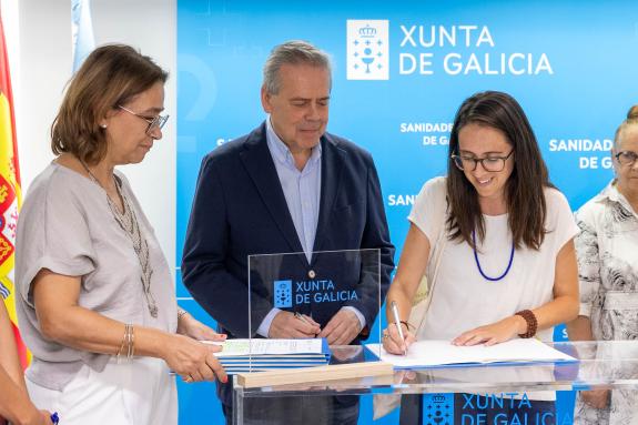 Imaxe da nova:Gómez Caamaño pon en valor o traballo das entidades que asisten a preto de 1.600 persoas con adiccións, cun apoio da Xunta que este...