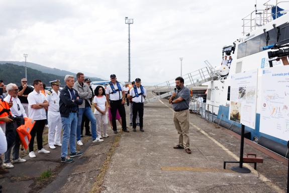 Imaxe da nova:Rueda muestra el compromiso de la Xunta con la conservación y difusión del patrimonio arqueológico subacuático de las costas galleg...