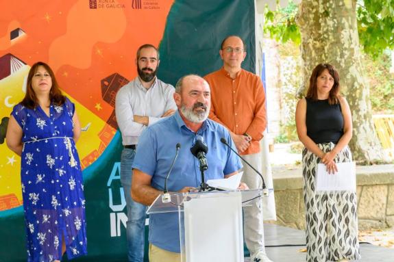 Imaxe da nova:Anxo M. Lorenzo pone en valor 