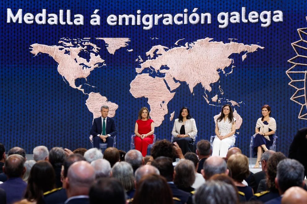 Imaxe 5 de 36 asociada á nova