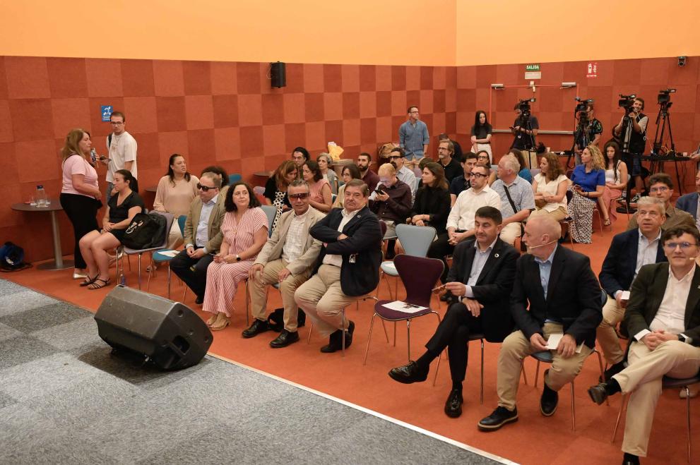 Imaxe 2 de 5 asociada á nova