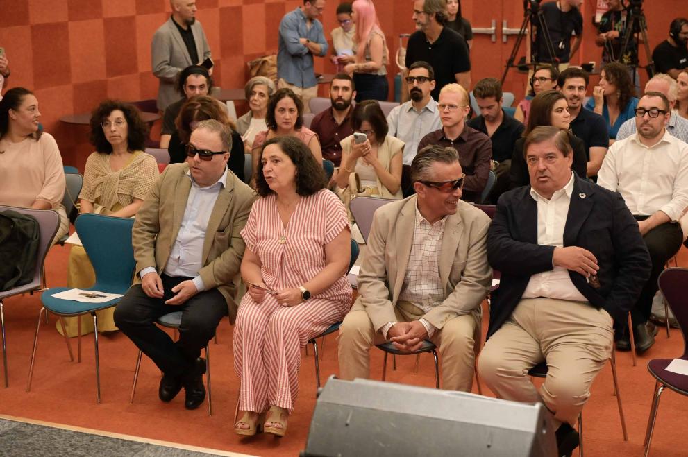 Imaxe 4 de 5 asociada á nova