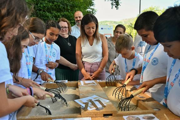 Imagen de la noticia:La cultura del mar llega a Ribadavia para despertar vocaciones por las profesiones marítimas en los niños y niñas del interi...