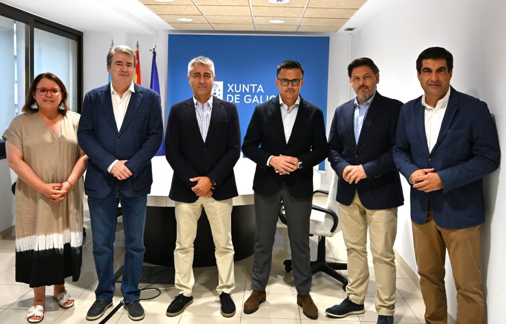 Imaxe 1 de 3 asociada á nova