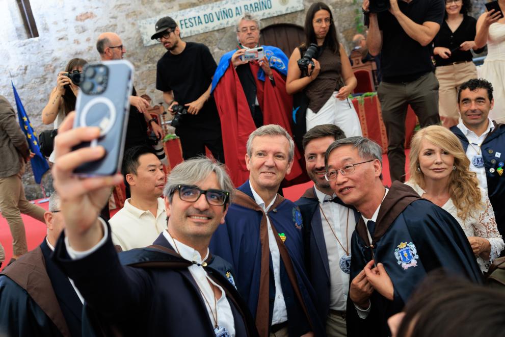 Imaxe 11 de 16 asociada á nova