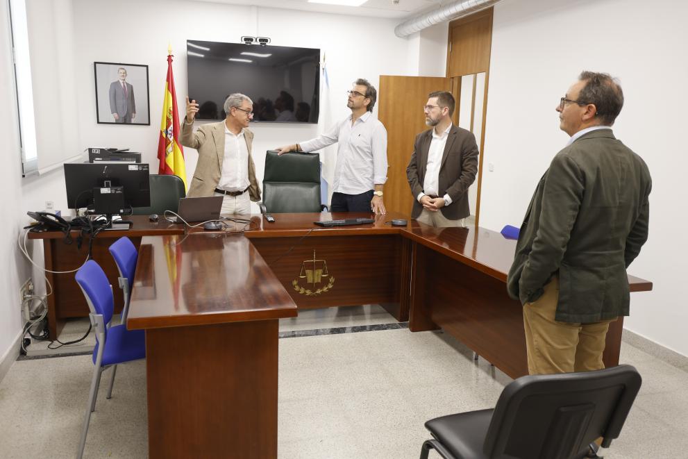 Imaxe 2 de 3 asociada á nova