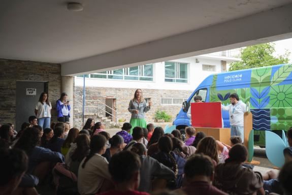 Imaxe da nova:A Xunta destaca o éxito da iniciativa ‘Van polo Clima’ como fórmula de divulgación climática baseada na participación e a interacci...